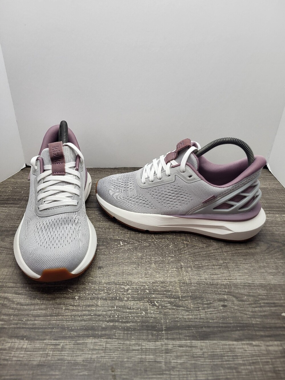 Kizik Athens 2 Shoes Sneakers Women's Size 7 Grey Hands Free Athletic Comfort